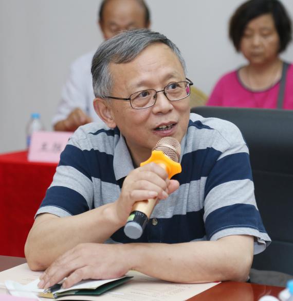 上海市政协学习组调研基层医院 改变社会办医“办好难”观念