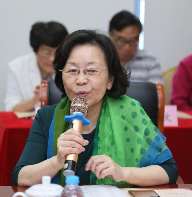 上海市政协学习组调研基层医院 改变社会办医“办好难”观念